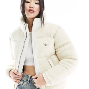 Dickies Mount Hope puffer jacket in beige